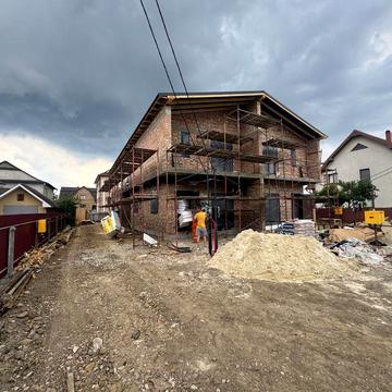 Котедж вул. Чатового Бурі 92м.кв(басейн Графіт)