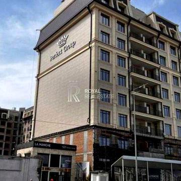 Продаж Квартира Київ Поділ ЖК La Manche 3 кімнати 109 м² 7 поверх Панорамний вид Балкон Стелі 3 м Клубний формат Центр міста ЖК La Manche