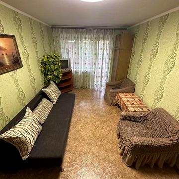 Здам 1 кім по Лесі Українки