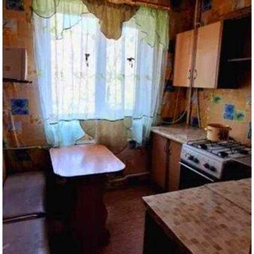 Продам 2 комнатную квартиру в районе рынка ХТЗ.
