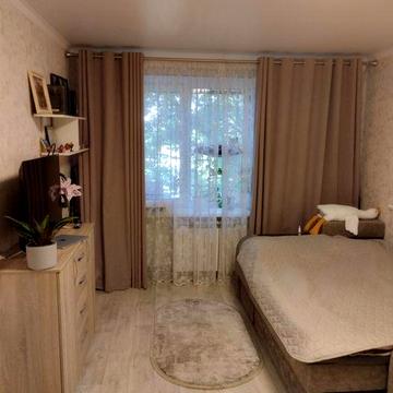 Продаю 1 квартиру, Ютз, 1/2 камень. Евроремонт, индивидуальное отопление, мебель, техника, 25000 дол. Сша