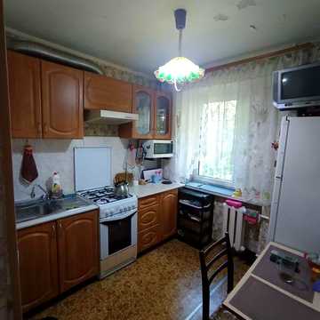 Продажа 1-комнатной квартиры в отличном состоянии! Тишина, зелёный двор и комфортный этаж — то, что Вы искали!