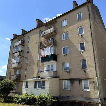 Продається 1-К квартира у Заліщиках