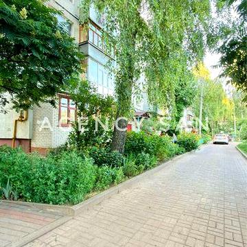 Продам 3х кімнатну квартиру вул. Харитоненко