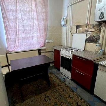 Квартира під оренду на вул. Володимира Івасюка