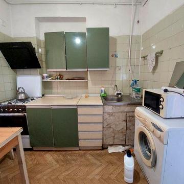 Сдам 2-х комнатную квартиру в Центре.