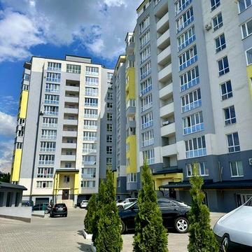 Продаж 2 км квартири на Дружбі, вул. Лучакіаського