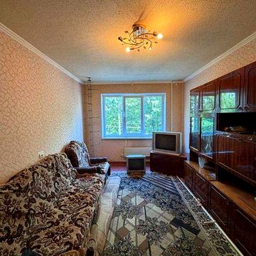 Продаж 3-ної квартири, 4й мікрорайон.