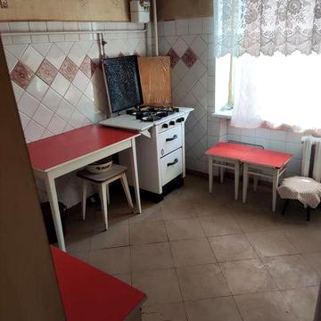 Терміново продається 1-нокімнатна квартира.Виставка(Думка).