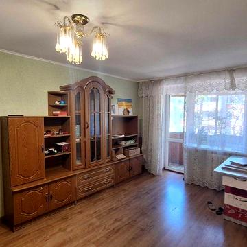 Продам 2квартиру м.Палац Спорту, вул. Бригади Хартія,8