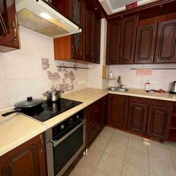 В продажу 1 квартира  з ремонтом  -  Таїрова. Готові під програми, перший поверх