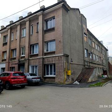 Поміняю дві гостинку на Баварії на квартиру