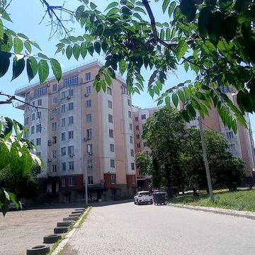 Продам просторную квартиру у моря