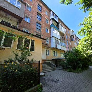 1 кімнатна квартира по вул. Щербанюка