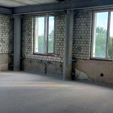 Продам 2 комнатную Буковая 1а Алексеевка.Сертифика,район Аркады