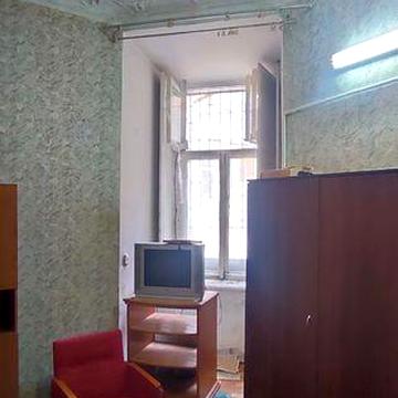 Трёхкомнатная квартира на ул. Льва Толстого (Киры Муратовой)