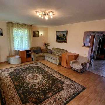 Продається будинок по вул. Богдана Хмельницького
