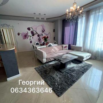 Сдам 3-х комн квартиру в жк белый парус