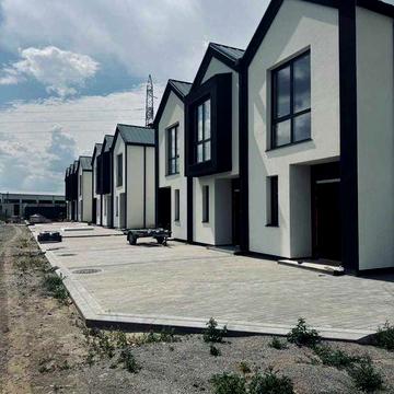 Таунхаус 70 м² + 1,5 сотки за ціною квартири + ГАЗ + 2 паркомісця! Святопетрівське, під Києвом.