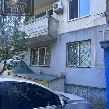 Продам одно кімнатну Попова