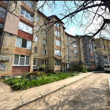продаж квартири по вулиці Кочубея