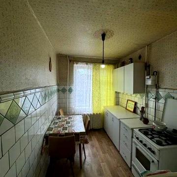 3К Китайская стена Победа-5 квартира Продам Героев 12