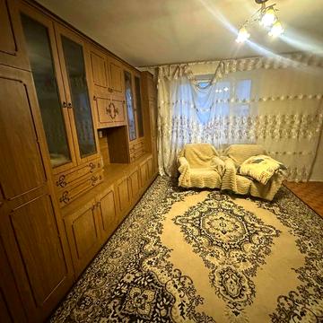 Сдам 2 комнатную квартиру на Академика Глушко