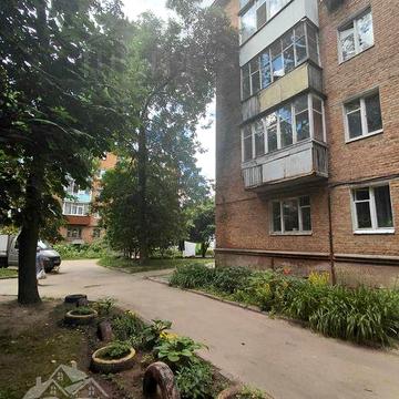 Продається 2-кімнатна квартира на пр. Перемоги