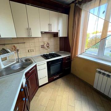 Оренда 2ккв 52м2 М. Наукова вул Космічна.