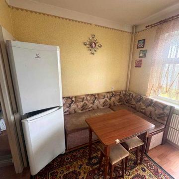 Оренда квартири Здам квартиру в гарному ремонті на довгий термін з великим балконом
