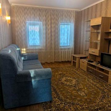 Продам пів будинку в місті Ніжин
