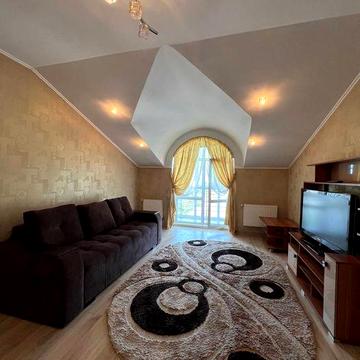 Продам затишну 2к.квартиру в центрі міста
