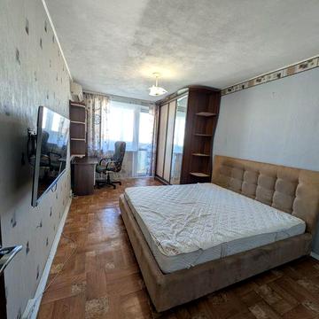Сдам в аренду 3 комнатную квартиру Солнечный.Индустриальная