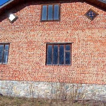 Продається будинок в селі Жураки неподалік міста Богородчани