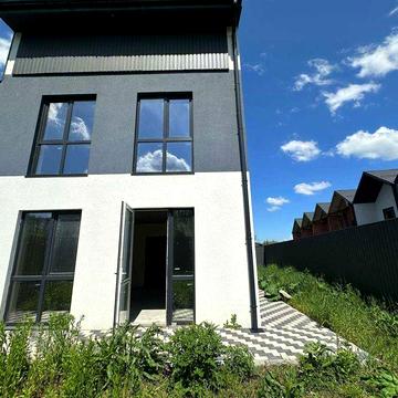 Продаж таунхаусу 121м².Мансарда.4 кімнати.Під ремонт.ГАЗ! Держ. програми! ID:823