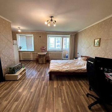 Стильна двокімнатна квартира-студія з ремонтом, ЦЕНТР міста