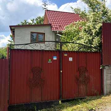 Продаж 1к Дім -