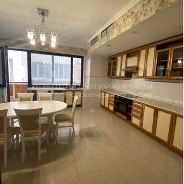 Оренда 4-кімнатної квартири 260 м² у центрі Києва — вул. Кропивницького, 10, Бессарабка