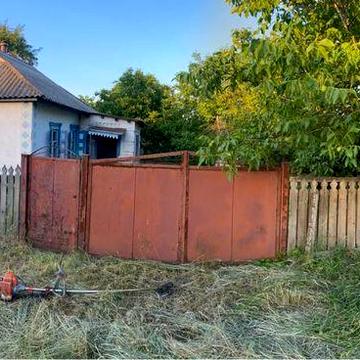 Продам будинок під дачу