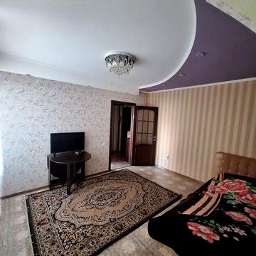 Оренда 1 кімнатної квартири в новобудові  район 5 школи