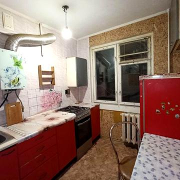 Здам 1-но кімнату квартиру . Центр, вул. Львівська