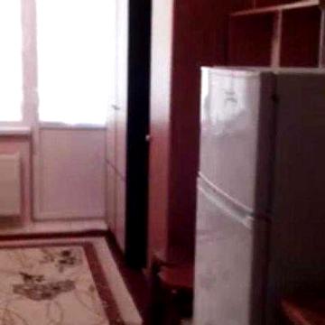 Продам гостинку дешево Слобідський район