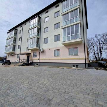 Продаж двокімнатної квартири в Агрономічному