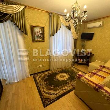 Продаж 3кім.95м2.Введенська 5. Центр історичного Подолу.