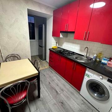 Продаю 1 кім квартиру в затишному районі