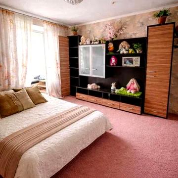 Продам однокімнатну квартиру на Незалежності