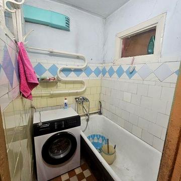 Здам квартиру в центрі міста біля Школярика, без посередників, з  серпня