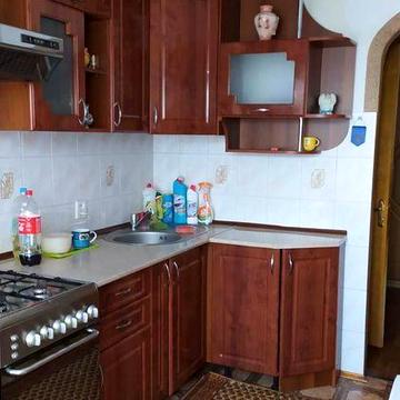 Затишна та світла 3-кімнатна квартира з хорошим косметичним ремонтом шукає нових мешканців!