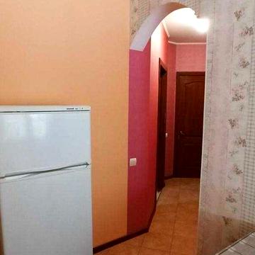 Продам 1-кімнатну квартируз АГВ  біля центру  вул. Серова / Розкидайлівська