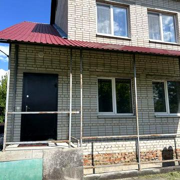 Продається 2-х кімнатна квартира в смт.Гребінки